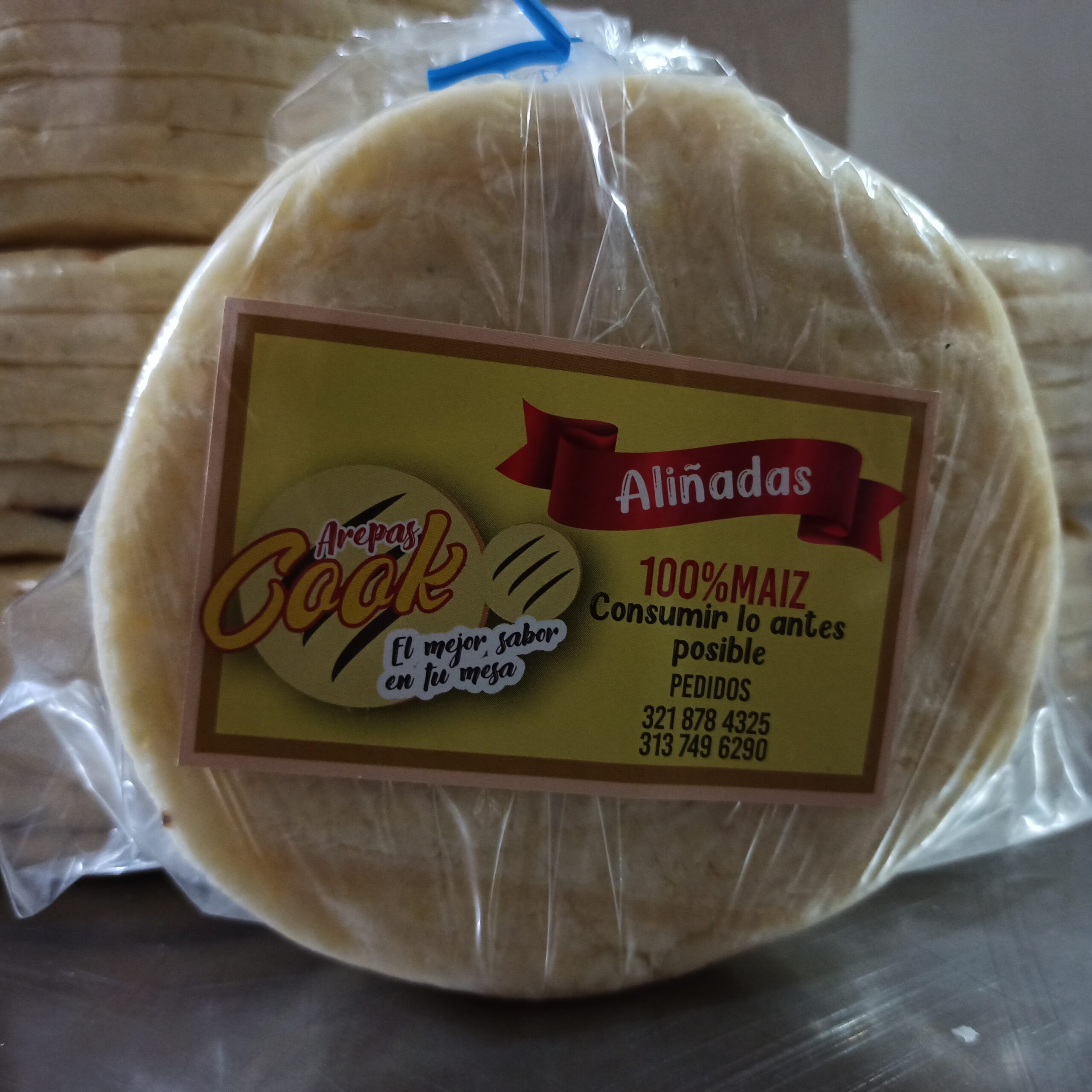 Arepas aliñadas con queso x 6 unidades